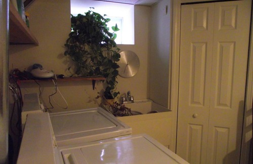 Salem House | Leslie's Retreat: Spacious home ideally located to everything