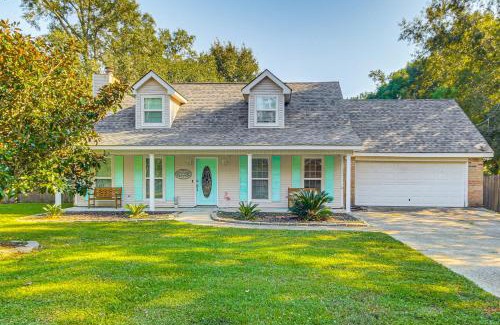 Waveland House | Less Than 1 Mi to Waveland Beach Spacious Family Home