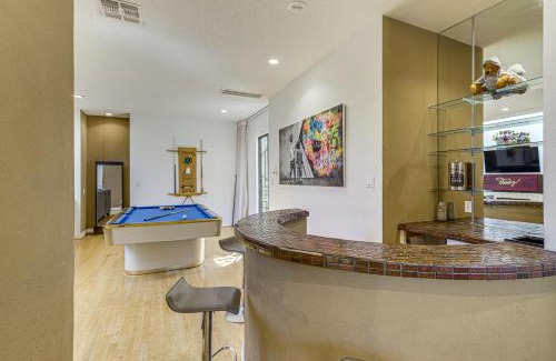 Houston House | Less Than 2 Mi to Galleria Spacious Houston Home!