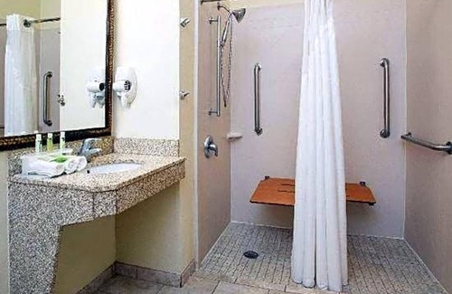 Las Vegas Apartment | Less than a minutes’ drive from Interstate 25, this Las Vegas .