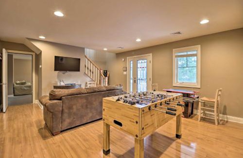 Lake Harmony House | Less Than Half-Mi to Skiing Lake Harmony Home with Hot Tub