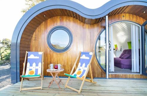 Llandysul Other | Let's Glamp Retro - Madonna