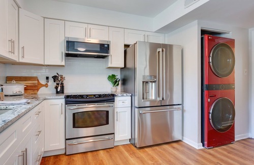 Southwest Raleigh House | Let's Gogh State!