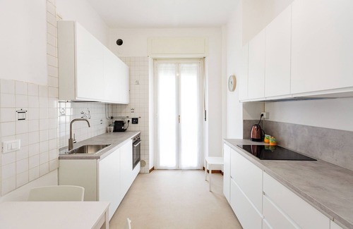Zona Solari Apartment | LETIZIA5 Sweet and cozy apartment