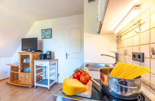 Oldsum Apartment | letj wening