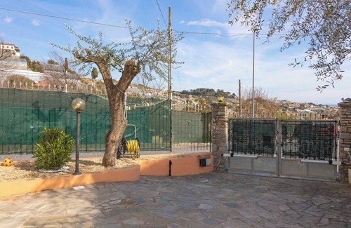 Sanremo Villa | Leto’s apartment in Sanremo - Parking & Garden