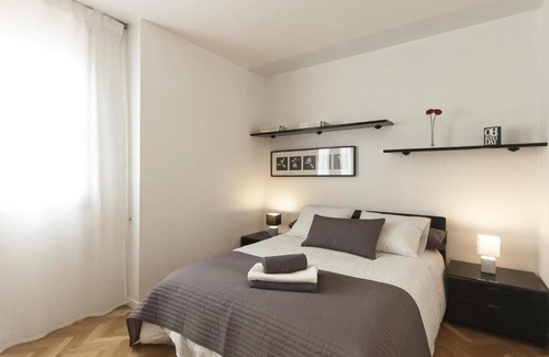 Sant Marti de Provencals Apartment | Lets holidays apartment in Sant Martí