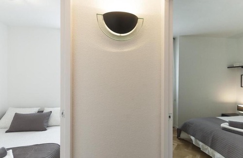 Sant Marti de Provencals Apartment | Lets holidays apartment in Sant Martí