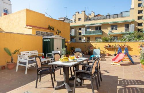 Navas Apartment | Lets Holidays Terrace Barcelona