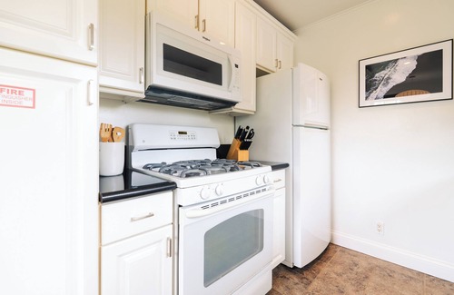 Leucadia House | Leucadia Tree House - Beach Close, Tax & Fees Included
