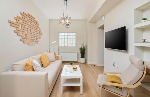 Molos Apartment | Levante Homes