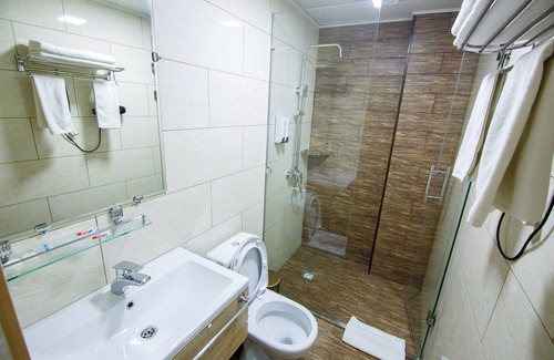 Osh Hotel | Level Hotel