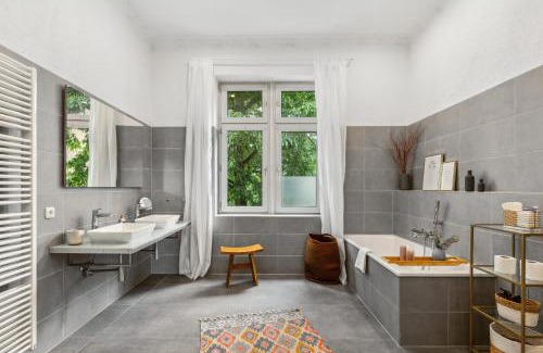 Leverkusen Apartment | LEVEL22 ! großzügiger Altbau, tolles Design mit Kamin - zentral in Bahnhofsnähe