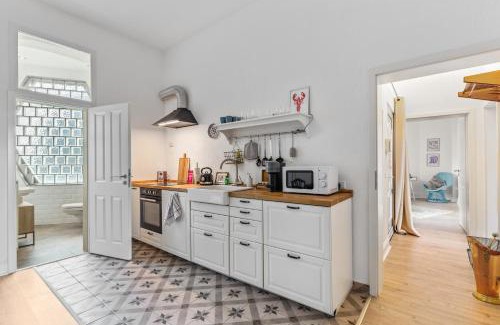 Leverkusen Apartment | LEVEL22 ! großzügiger Altbau, tolles Design mit Kamin - zentral in Bahnhofsnähe