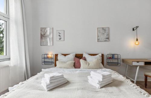 Leverkusen Apartment | LEVEL22 ! großzügiger Altbau, tolles Design mit Kamin - zentral in Bahnhofsnähe