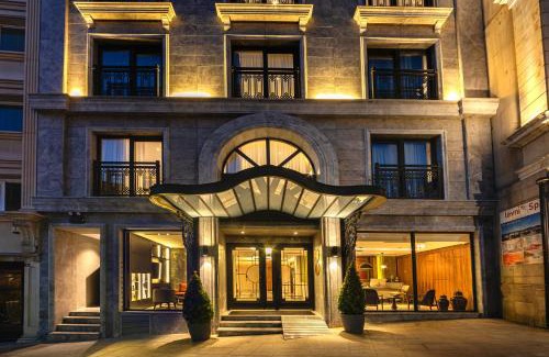 Cagaloglu Hotel | Levni Premium Hotel Istanbul Old City