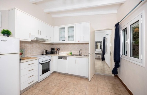 Longos Apartment | Levrecchio Beach Cottage