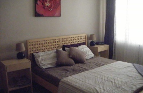 Perth House | Lewington Beach Retreat, Short walk to beach (Pet Friendly)