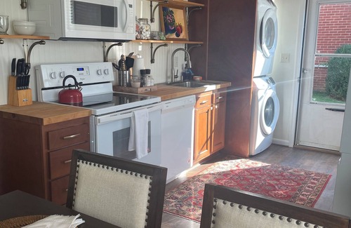 Lewisburg House | Lewisburg’s Southern Bell, a charming bungalow with a Southern feel!