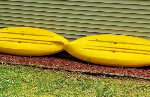 Lewiston House | Lewiston FAMILY FRIENDLY Lodge at East Twin Lake...Spacious & Pristine