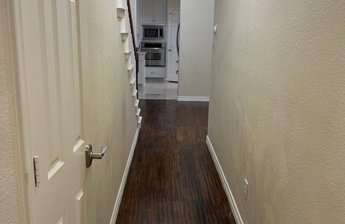 Corinth House | Lewisville/Corinth Home with Pool/Jacuzzi 4-bedroom house