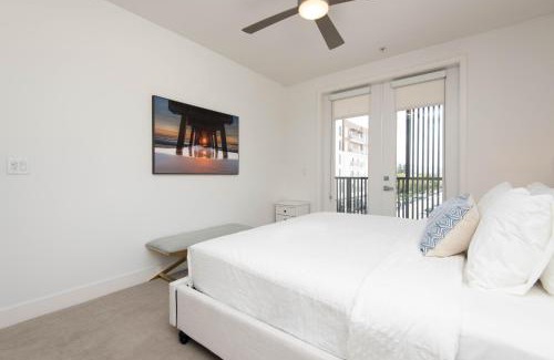 City West Apartment | Lex On Bixel Apartments