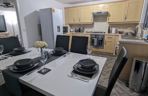 Burnley House | Leyland Road Retreat - 4 Bedroom House