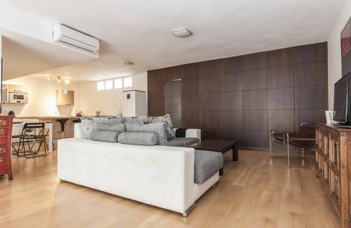 San Bernardo Apartment | LF PARKING INCLUDED. Loft adjacent to Santa Cruz