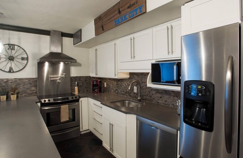 North Park City Condo | LFT28 By Park City Experience - Incredible Ski-In/Ski-Out At Park City Mountain