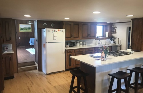 Hillsdale House | Lg Beautiful Country Home in Scenic Upstate NY!