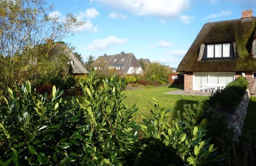 Wenningstedt-Braderup House | LH Bremer Strasse, Hausteil 1 - Exklusives Ferienhaus mit ca. 110m² Wohnfläche und 5 Zimmern, für