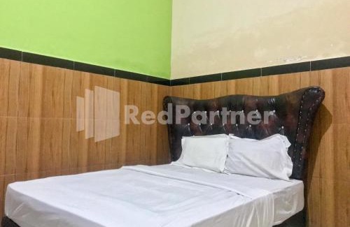 Tuban Sub-District Hotel | LH101 Guest House Syariah near Makam Sunan Bonang RedPartner