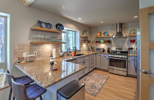 Pagosa Springs House | Li'l Piece of Heaven-Stunning Views-Amenities Galore plus A/C-Unwind in Bliss!