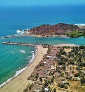 Villa de Tututepec de Melchor Ocampo Other | Lia Del Mar
