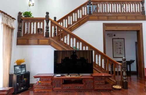 Fenghua Bed & Breakfast | LiangQishanyuankezhan