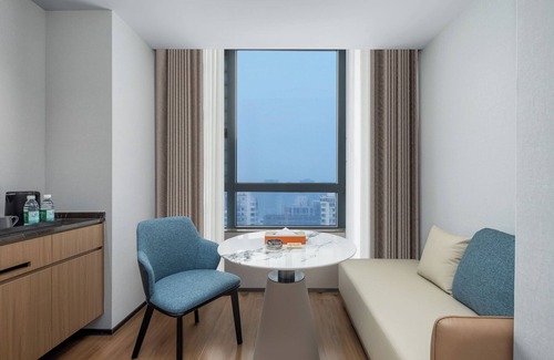 Donghu District Hotel | Liangzhi Huipin Hotel