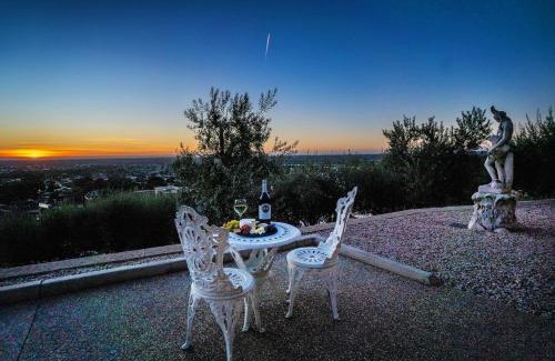 Rostrevor House | LIAPIS ESTATE Rostrevor Adelaide
