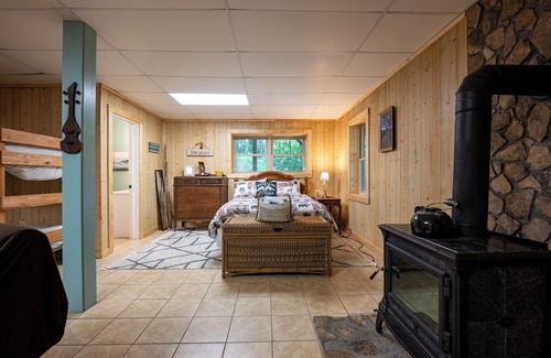 Waynesville Cabin | Libby’s Cabin in Clouds 4,000 ft peaceful