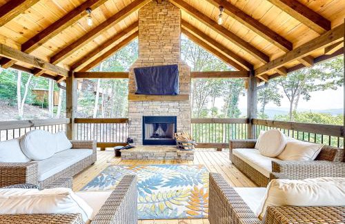 Aska House | Liberty Call