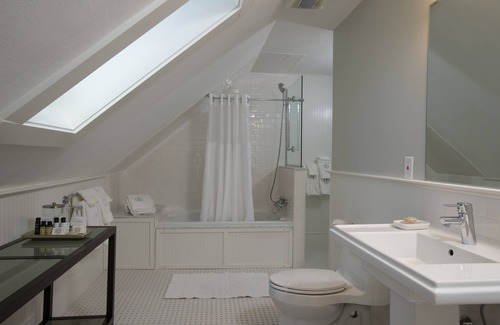 Yarmouth Port Bed & Breakfast | Liberty Hill Inn