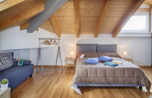 San Giovanni-Chiadino-Rozzol Apartment | Liberty on the Gulf! Private Room x3 FREE WIFI A/C