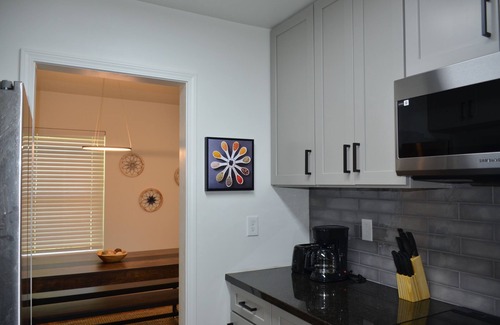 East Memphis House | Liberty Suites 1 of 2-Newly Renovated