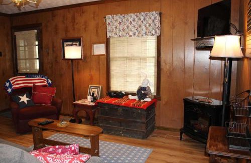 Logan House | Liberty