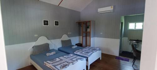 Ko Libong Resort | Libong resorts twin bed 1