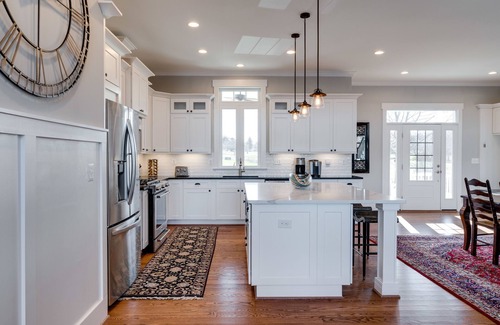 Livingston House | License To Chill- NEW Luxury Waterfront Home, Public Side, Beach, Boathouse