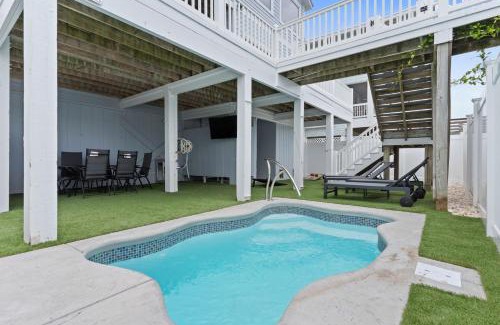Ocean Isle Beach House | License to Chill by Brunswick Vacation Rentals Ocean front with private heated pool