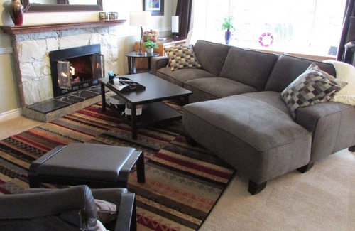 Richmond House | " Licensed" three bedroom suite in a house for up to 6 people sundeck bathrooms