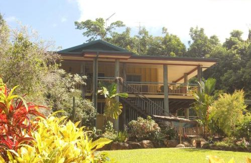 Mission Beach Bed & Breakfast | Licuala Lodge
