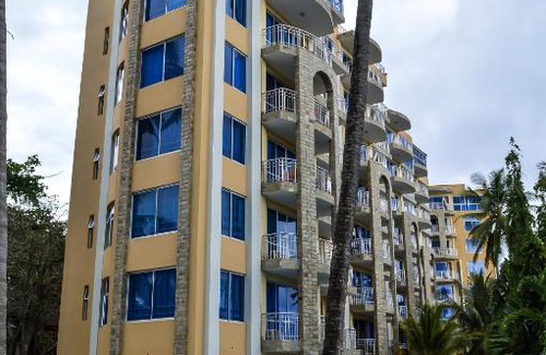 Mombasa Hotel | Lido Beach Resort
