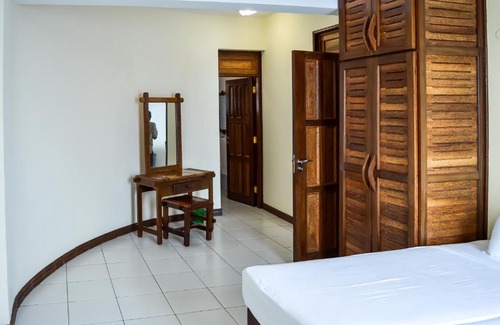Mombasa Hotel | Lido Beach Resort